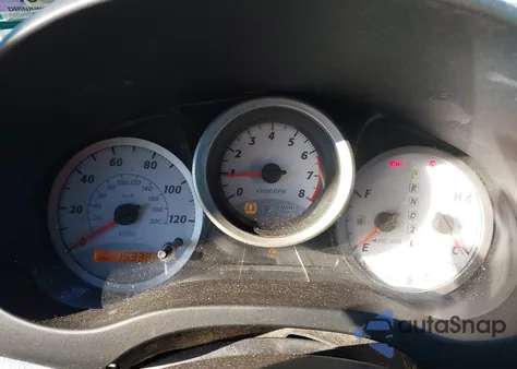 2005 Toyota Rav4 из США, поврежденный, VIN JTEHD20V556033235